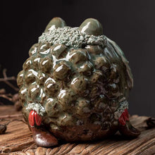 Load image into Gallery viewer, Clearwater Chaiyaki Creative Ceramic Cute Golden Toad Ornament
