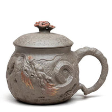 Load image into Gallery viewer, Yixing Purple Sand Mug Lingzhi for Spring Dragon Covered Mug
