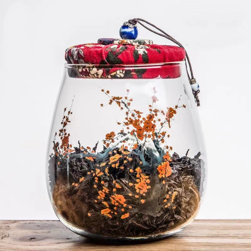 Sealing jars of floral tea plum, orchid, bamboo and chrysanthemum Tea jar