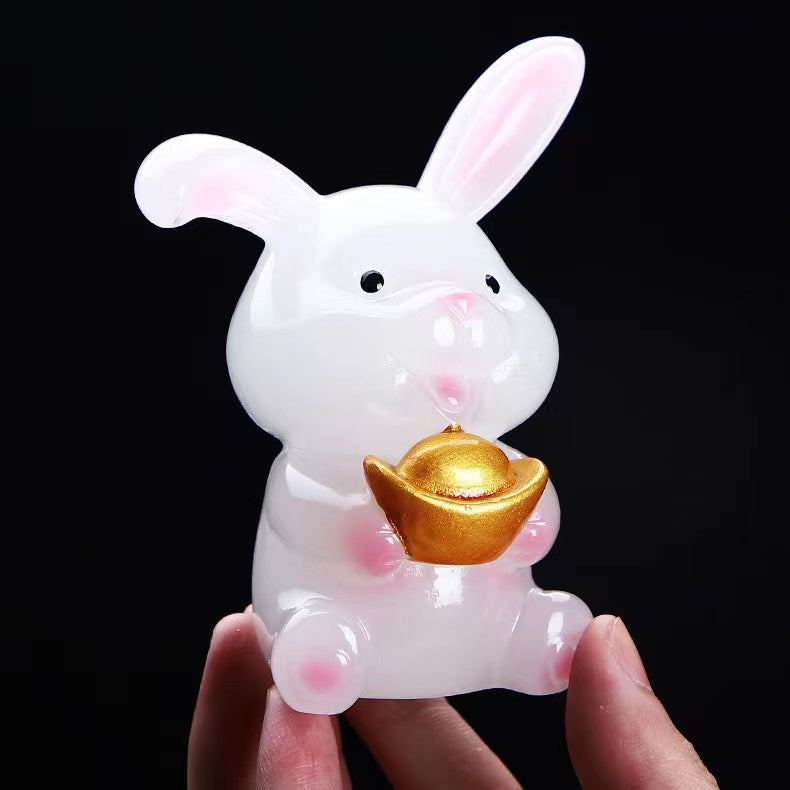 Yuanbao rabbit tea pet discolored tea pet when exposed to heat