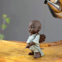 Load image into Gallery viewer, Purple sand tea pet ornament peeing doll squirting urine child Tea pet
