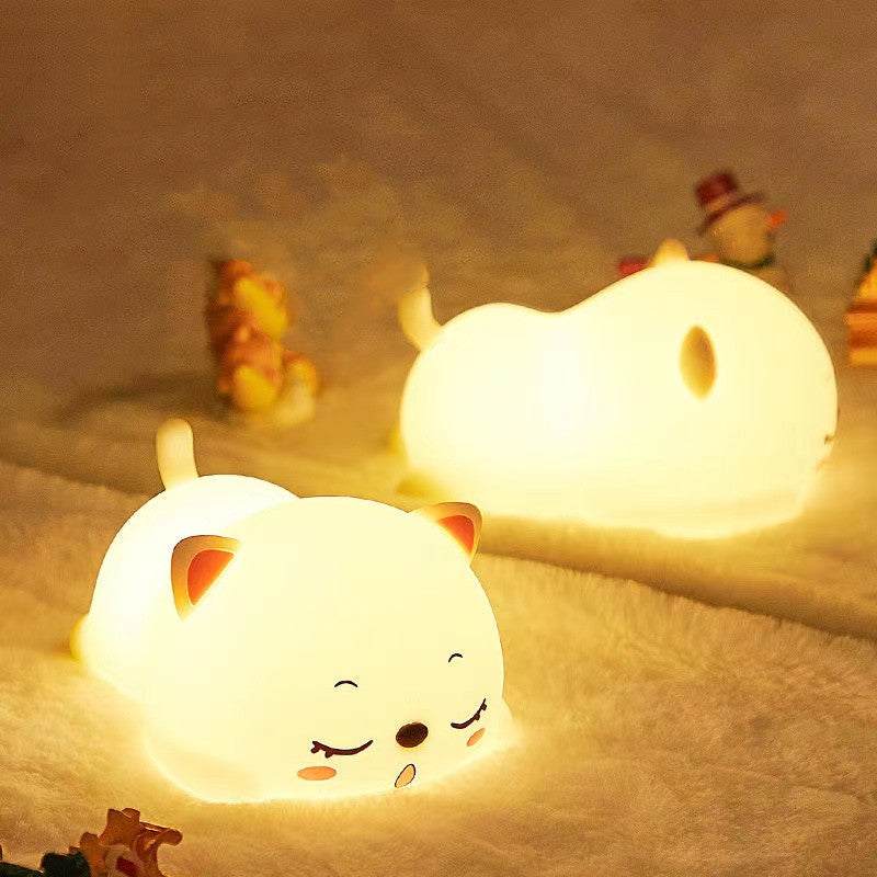 Snoring kitty night light