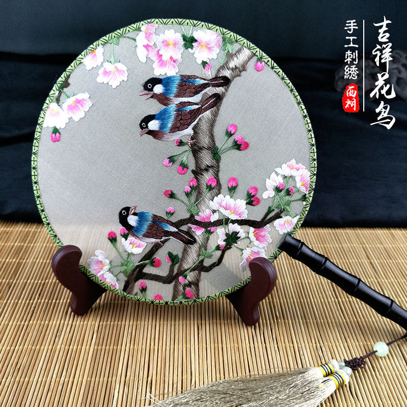 Suzhou embroidery round double-sided embroidery fan