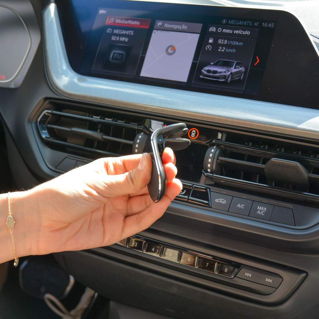 MAGNE - Magnetic Phone holder