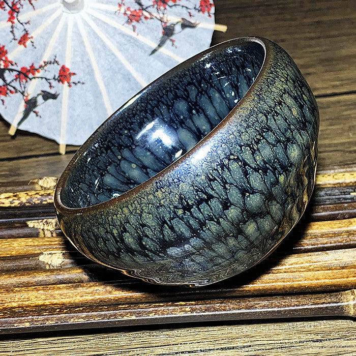 Moon pink and purple gilt kiln turned into handmade tea cup Moon pink and purple gilt kiln turned into handmade tea cup