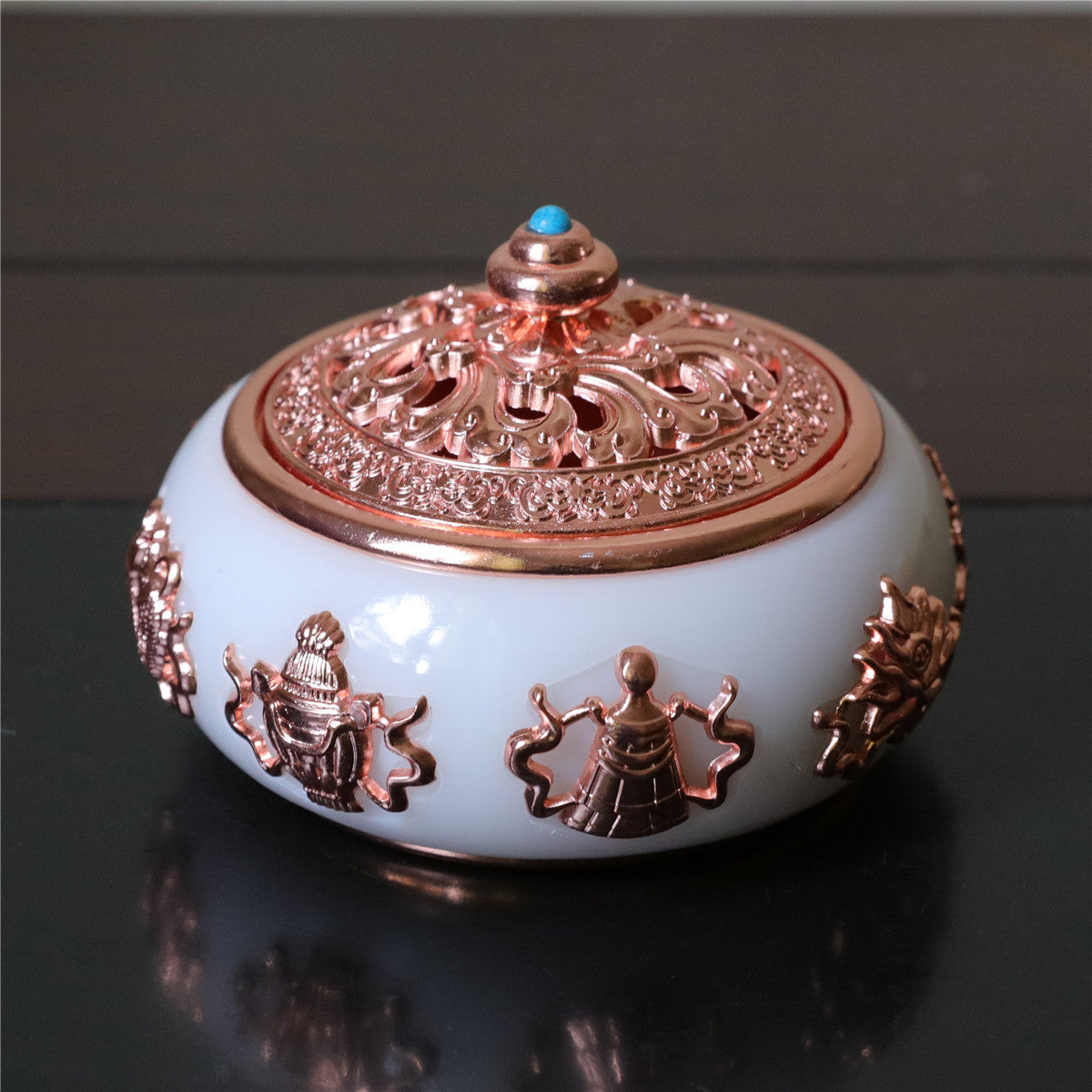 Eight treasures and eight auspicious incense burner